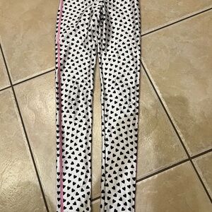 Goldsheep White Leggings with Black Hearts and Pink Stripe